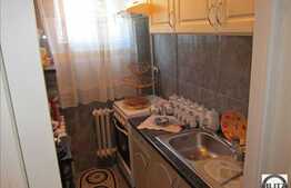 De vanzare apartament cu 3 camere, zona strazii Alverna, 47 mp utili