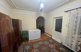 Casa 4 camere, 3 anexe, 199mp, teren 2810 mp, Ceanu Mare