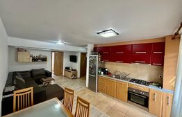 Apartament 3 camere, 54mp, parcare, zona Subcetate