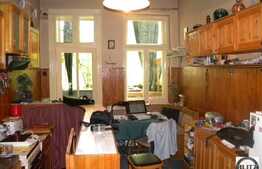 Apartament de vanzare cu 2 camere si terasa, zona Casa de Cultura a Studentilor