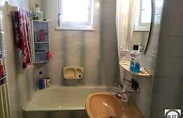 Vanzare cu 2 camere, 46 mp utili, balcon 12 mp, zona Intervisan