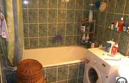 Vanzare apartament cu 3 camere , cu terasa 5 mp si  loc parcare, zona Horea