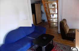 1 camera, 45 mp utili, cu scara interioara, zona Magazin Central!