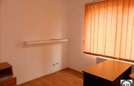 1 camera, 45 mp utili, cu scara interioara, zona Magazin Central!