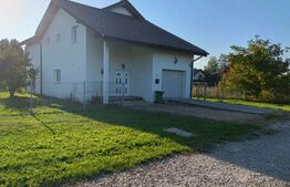 Casă 5 camere, 3 băi, garaj, teren 1000 mp, cartier Stupini