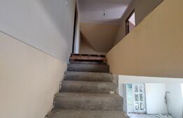 Casă nefinisată 5 camere, 120mp, teren 1000 mp, Huedin