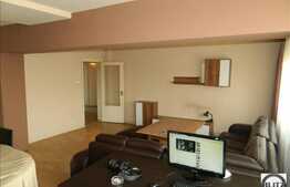 Vanzare apartament cu 3 camere, partial mobilat, etaj intermediar