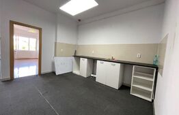 Apartament 2 camere, nemobilat, 75 mp, balcon, zona Sala Polivalenta 