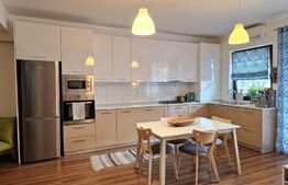 Apartament modern, 3 camere, 77mp, 2 bai, loc de parcare, zona sub Cetate