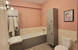 Apartament modern, 3 camere, 77mp, 2 bai, loc de parcare, zona sub Cetate