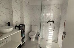 Apartament cu 3 camere 2 bai 67mp, terasa 25 m2, orientat Vest zona Intre Lacuri