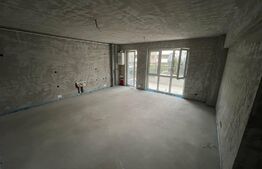 Apartament 2 camere, 54 mp, spatios, zona Vivo