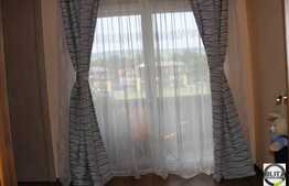 Apartament3 camere, 70 mp utili, parcare, 2 poduri, zona strazii Sub Cetate!