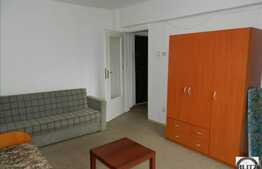 De inchiriat 2 camere, 50 mp utili, decomandat, zona Podului Calvaria