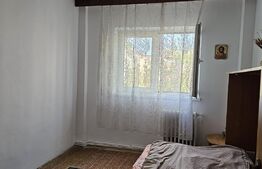 Apartament 3 camere, 66 mp, zona Răcădău