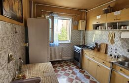 Apartament 3 camere, 66 mp, zona Răcădău