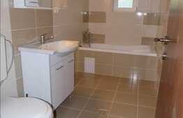 3 camere, 90 mp, parcare, totul nou, la prima inchiriere, scara interioara!