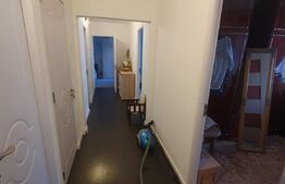 Apartament cu 4 camere, 76 mp, decomandat, zona Calea Floresti