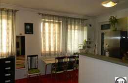 De vanzare 2 camere, 38 mp, balcon inchis, parcare cu CF, zona Muzeul Apei!