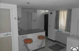 Vanzare 1 camera, 30 mp utili + mezanin, parcare, boxa, zona zero a orasului!