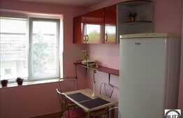 Apartament cu 2 camere, semidecomandat, 50 mp, zona 1 Decembrie! Se mobileaza la cerere!