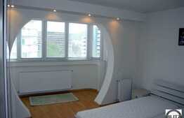 3 camere, 78 mp, decomandat, mobilat modern, parcare, zona strazii Plopilor!