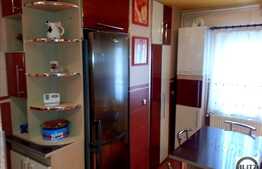 Vanzare 3 camere, 80 mp, parcare, mobilat modern, Zona Observatorului!