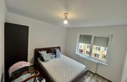 Apartament 3 camere, 58mp, parcare, zona Sesul de sus