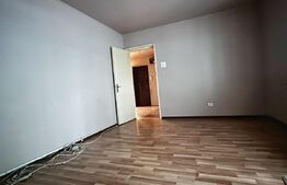 Apartament de 3 camere, 64 mp, parter, Mănăștur