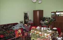 Vanzare 2 camere, decomandat, 54 mp, boxa, zona strazii Horea!