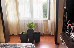 Apartament cu 3 camere, decomandat, 65 mp, zona strazii Izlalului