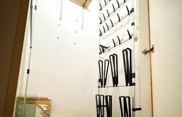 Apartament de 3 camere la casa, 90mp, zona Parcul Central