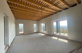 Casa individuala pe un singur nivel, 4 camere, 133 mp, 833 teren si garaj, Chinteni 