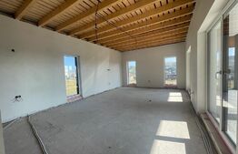 Casa individuala pe un singur nivel, 4 camere, 133 mp, 833 teren si garaj, Chinteni 