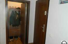 2 camere, 77 mp, 2 balcoane, zona strazii Sesul de Sus!