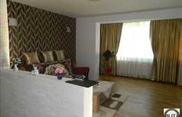 2 camere, 77 mp, 2 balcoane, zona strazii Sesul de Sus!