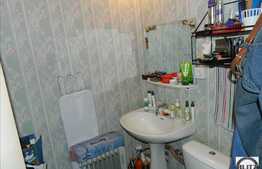 Apartament de vanzare, 3 camere, decomandat, zona strazii Plopilor!