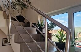 Duplex,  6 camere, 195 mp, balcon, Floresti