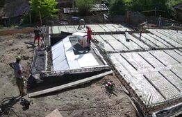 Casa 5 camere, 176mp, la rosu, Gadalin