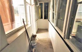 Apartament cu 3 camere, 47 mp, zona Piata 14 Iulie