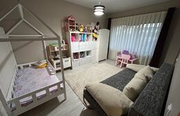 Apartament 3 camere la cheie, 82 mp, curte 60 mp, zona Europa