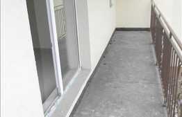 Vanzare apartament 3 camere, zona sensului giratoriu, semifinisat