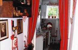 2 camere, 49 mp utili, circular, balcon, zona strazii Donath!