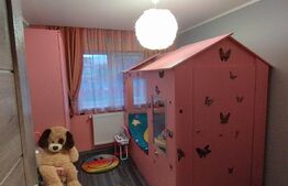 Apartament cu 4 camere decomandate, 2 bai, 80 mp, etaj intermediar, zona Aurel Vlaicu