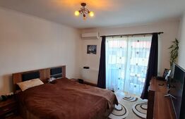 Apartament 2 camere, decomandat, 52 mp utili, aer conditionat, 2 balcoane,  2 parcari, zona Porii