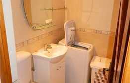 Vanzare apartament cu 3 camere, decomandat, 65 mp utili