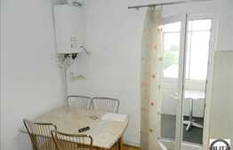 Vanzare apartament cu 3 camere, decomandat, 65 mp utili