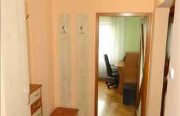 Vanzare apartament cu 3 camere, decomandat, 65 mp utili