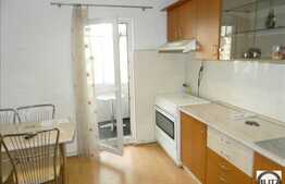 Vanzare apartament cu 3 camere, decomandat, 65 mp utili