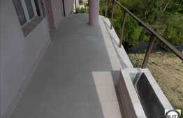 Penthouse cu 5 camere, 135 mp, terasa 150 mp, imobil nou, garaj, zona linistita